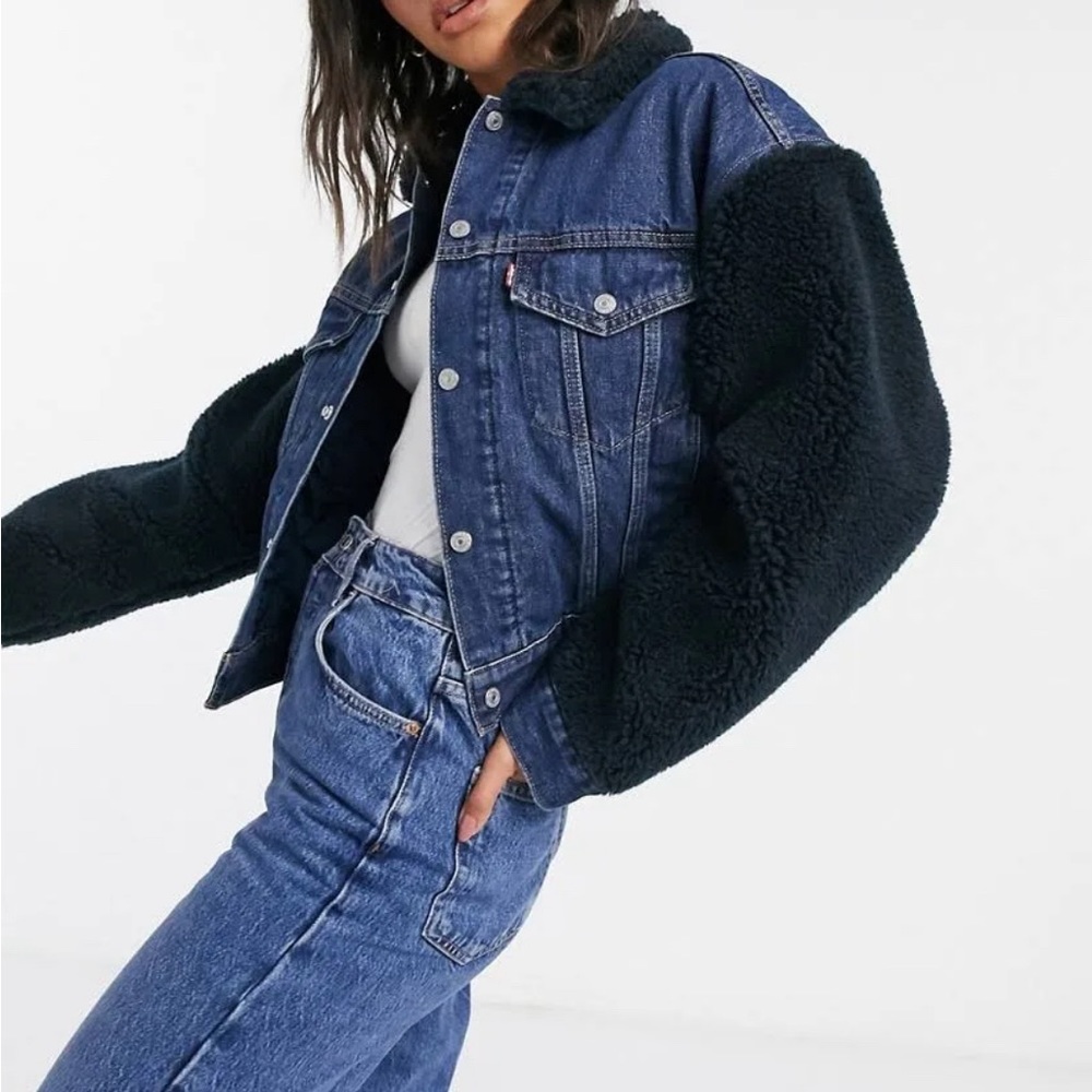 Authentic Levi Bomber Sherpa Trucker Jacket